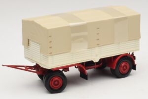 Ремарке за Камион Платнище Бял Червен Minichamps 1:43 439159096 Метал