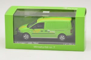 Volkswagen Caddy Maxi Norway Post Minichamps 1:43 403057006 Метал — снимка 4 от 4