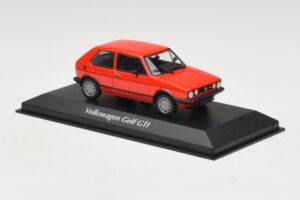 Volkswagen Golf GTI Mk1 Червен Maxichamps 1:43 940055170 Метал — снимка 3 от 4