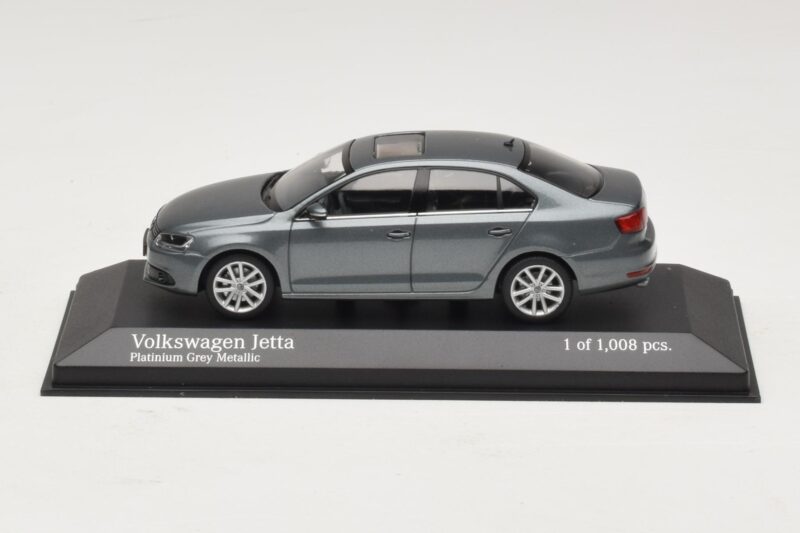 Volkswagen Jetta Mk6 Grey Metallic Minichamps 1:43 Volkswagen Jetta Mk6 Grey Metallic Minichamps 1:43 400059000 Метал