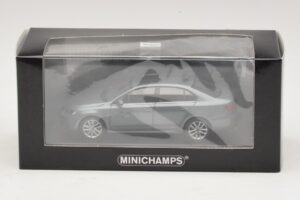 Volkswagen Jetta Mk6 Grey Metallic Minichamps 1:43 400059000 Метал — снимка 4 от 4