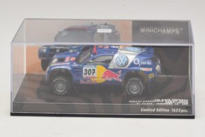 Volkswagen Race Touareg Red Bull #307 B. Saby / M. Perin Dakar Rally 2005 Minichamps 1:43 436055307 Метал — снимка 4 от 5