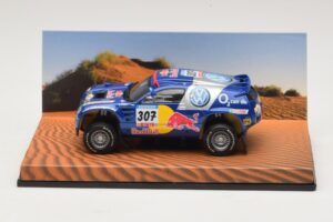 Volkswagen Race Touareg Red Bull #307 Дилърско Издание 2005 Minichamps 1:43 7LO099400PD307 Метал