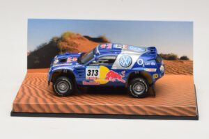 Volkswagen Race Touareg Red Bull #313 Дилърско Издание 2005 Minichamps 1:43 7LO099400PD313 Метал