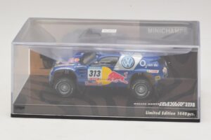 Volkswagen Race Touareg Red Bull #313 J. Kankkunen / J. Repo Dakar Rally 2005 Minichamps 1:43 436055313 Метал — снимка 4 от 5