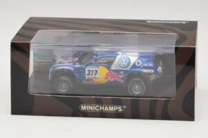 Volkswagen Race Touareg Red Bull #317 Gordon / von Zitzewitz Dakar Rally 2005 Minichamps 1:43 436055317 Метал — снимка 5 от 5