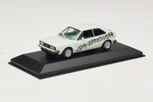 Volkswagen Scirocco Mk1 Streetfighter Бял Minichamps 1:43 430050424 Метал — снимка 2 от 4