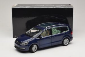 Volkswagen Sharan Blue Metallic Minichamps 1:18 110051000 Метал — снимка 8 от 8