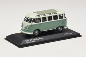 Volkswagen T1 Samba Bus Тюркоазено Синьо Бяло Minichamps 1:43 430052306 Метал — снимка 2 от 4