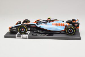 Williams Racing FW45 #2 L. Sargeant Singapore GP 2023 Minichamps 1:18 117231602 Метал — снимка 3 от 7
