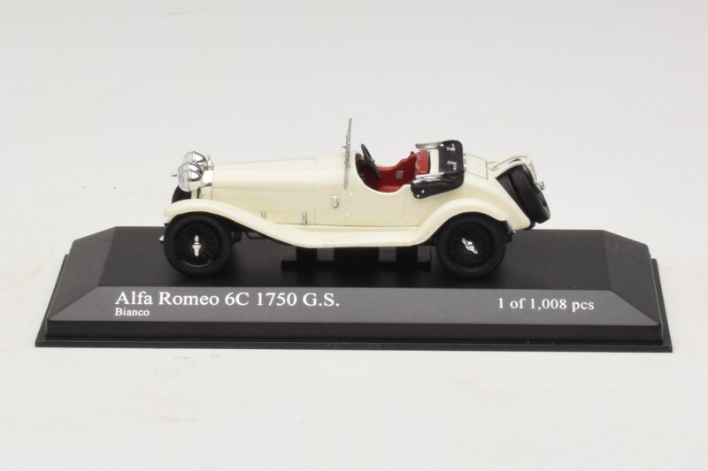 Alfa Romeo 6C 1750 G.S. Бял Minichamps 1:43 400120430 Метал