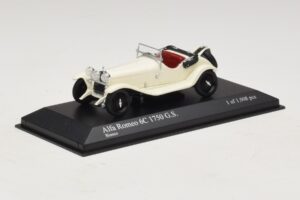 Alfa Romeo 6C 1750 G.S. Бял Minichamps 1:43 400120430 Метал — снимка 2 от 5
