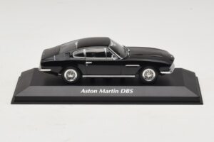 Aston Martin DBS Черен Maxichamps 1:43 940137601 Метал