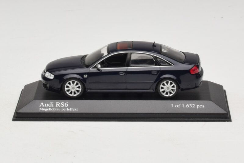 Audi RS6 C5 Син Металик Minichamps 1:43 400011702 Метал