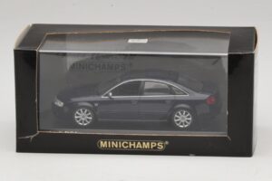 Audi RS6 C5 Син Металик Minichamps 1:43 400011702 Метал — снимка 5 от 5