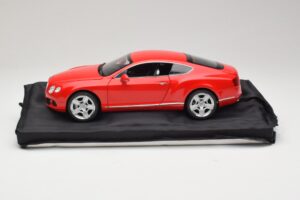 Bentley Continental GT Оранжев Minichamps 1:18 100139922-P1 Метал — снимка 4 от 8