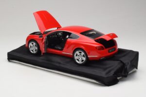 Bentley Continental GT Оранжев Minichamps 1:18 100139922-P1 Метал — снимка 5 от 8