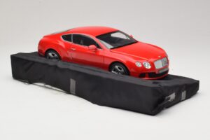 Bentley Continental GT Оранжев Minichamps 1:18 100139922-P1 Метал — снимка 6 от 8