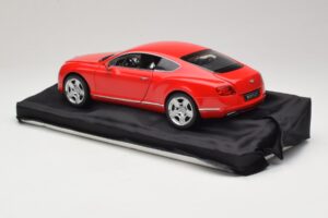 Bentley Continental GT Оранжев Minichamps 1:18 100139922-P1 Метал — снимка 7 от 8