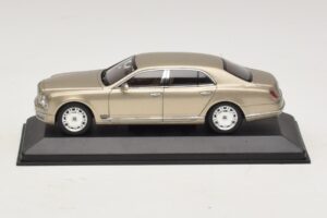 Bentley Mulsanne Златист Металик Minichamps 1:43 40433 Метал