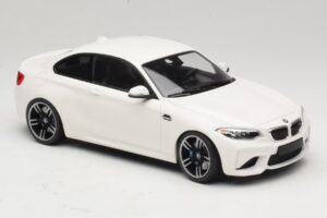 BMW M2 F87 Бял Minichamps 1:18 155026104 Метал — снимка 4 от 6