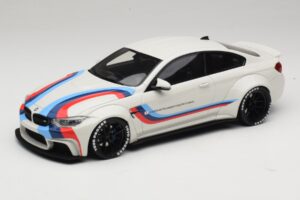 BMW M4 F82 Liberty Walk Резервна Кутия GT Spirit 1:18 GT067-R1 Смола