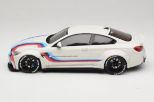 BMW M4 F82 Liberty Walk Резервна Кутия GT Spirit 1:18 GT067-R1 Смола — снимка 3 от 6
