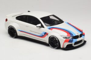 BMW M4 F82 Liberty Walk Резервна Кутия GT Spirit 1:18 GT067-R1 Смола — снимка 4 от 6