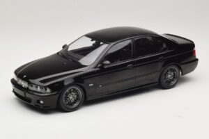 BMW M5 E39 Черен KK-Scale 1:18 BMW M5 E39 Черен KK-Scale 1:18 KKDC181623 Метал