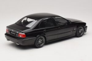 BMW M5 E39 Черен KK-Scale 1:18 KKDC181623 Метал — снимка 2 от 6