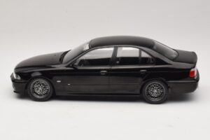 BMW M5 E39 Черен KK-Scale 1:18 KKDC181623 Метал — снимка 3 от 6