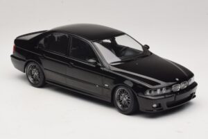 BMW M5 E39 Черен KK-Scale 1:18 KKDC181623 Метал — снимка 4 от 6