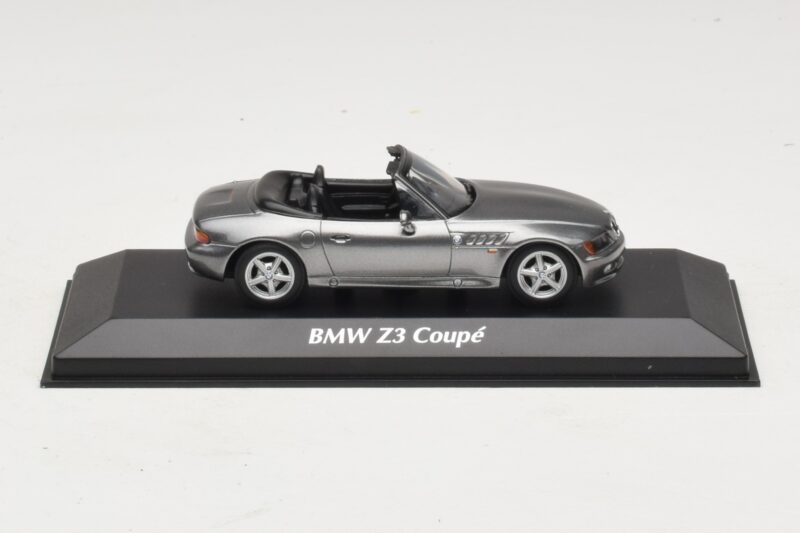 BMW Z3 Сив Металик Maxichamps 1:43 940024330 Метал