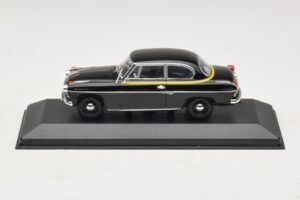 Borgward Isabella Такси Черен Minichamps 1:43 400096095 Метал