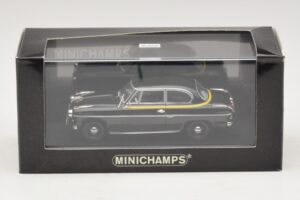 Borgward Isabella Такси Черен Minichamps 1:43 400096095 Метал — снимка 5 от 5