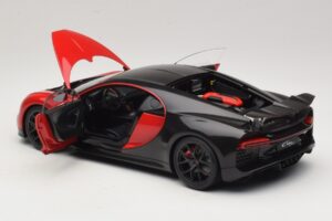 Bugatti Chiron Sport Italian Red & Carbon AUTOart 1:18 70996 Композит — снимка 5 от 8