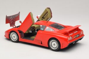 Bugatti EB110 Червен Bburago 1:18 3055-P1 Метал — снимка 5 от 8