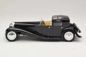 Bugatti Royale Черен Solido 1:18 8001 Метал — снимка 3 от 6