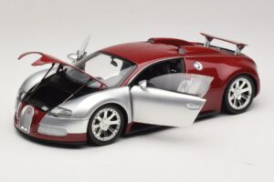 Bugatti Veyron Centenaire Edition Chrome Red Minichamps 1:18 100110851 Метал — снимка 2 от 8