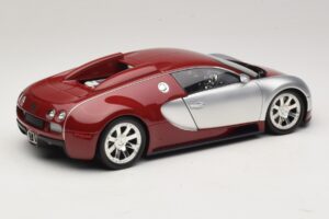 Bugatti Veyron Centenaire Edition Chrome Red Minichamps 1:18 100110851 Метал — снимка 3 от 8