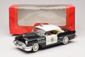 Buick Century Sun State Patrol Mira 1:18 6118 Метал — снимка 8 от 8
