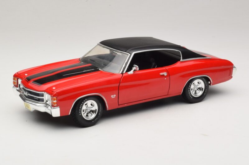 Chevrolet Chevelle SS454 Червен Maisto 1:18 31890-P1 Метал