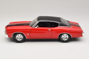 Chevrolet Chevelle SS454 Червен Maisto 1:18 31890-P1 Метал — снимка 4 от 8