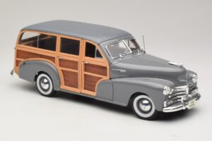 Chevrolet Fleetmaster Woody Сив Maisto 1:18 31854 Метал — снимка 6 от 8