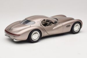 Chrysler Atlantic Бежов Guiloy 1:18 68570 Метал — снимка 3 от 8