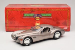 Chrysler Atlantic Бежов Guiloy 1:18 68570 Метал — снимка 8 от 8