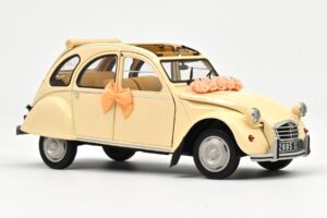 Citroen 2CV Wedding Gift Бежов Norev 1:18 181475 Метал