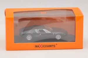 De Tomaso Mangusta Черен Maxichamps 1:43 940127121 Метал — снимка 5 от 5