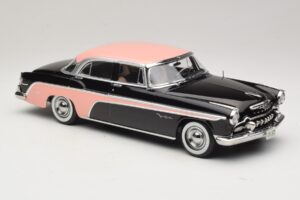 DeSoto Fireflite Sedan Черен & Розов KK-Scale 1:18 KKDC181542 Метал — снимка 4 от 6