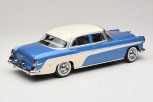 DeSoto Fireflite Sedan Син Металик & Кремав KK-Scale 1:18 KKDC181544 Метал — снимка 2 от 6